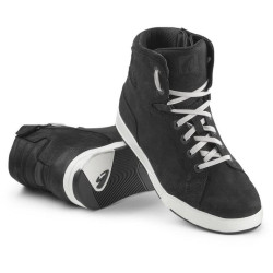 Moto boty FORMA SWIFT X FIT DRY černo/bílé